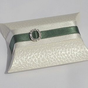 10 x Gastgeschenke ‘Green Diamond’ Busta Pelle Bianco, Band grün, Dekospange, gefüllt