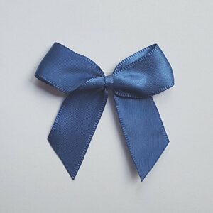 5 cm Satinschleife (Selbstklebend) 12 Stück – Rauchblau